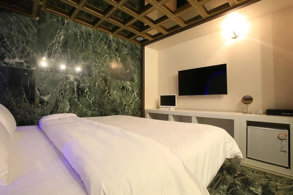 The Ace Hotel Seoul 3*,  South Korea